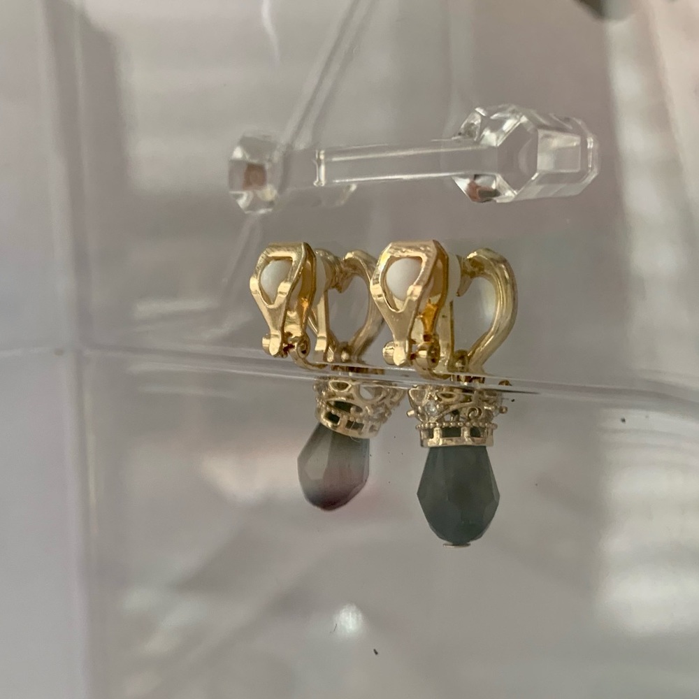 Ear Cuff # 9 - Picture 3 of 3